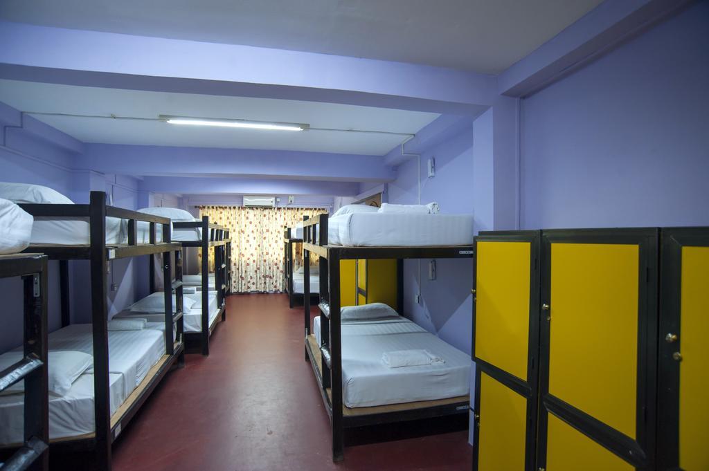 Agga Youth Hotel Rangum Quarto foto