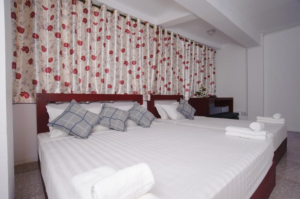 Agga Youth Hotel Rangum Quarto foto