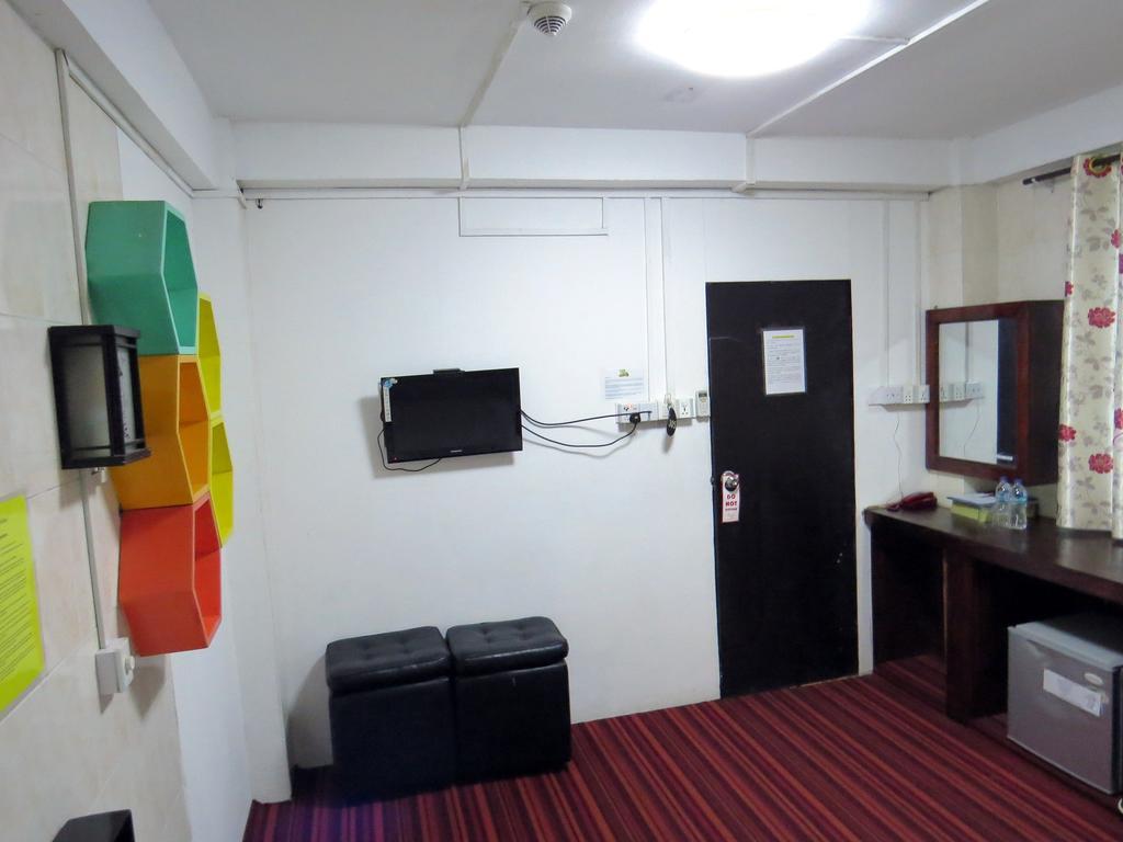Agga Youth Hotel Rangum Exterior foto