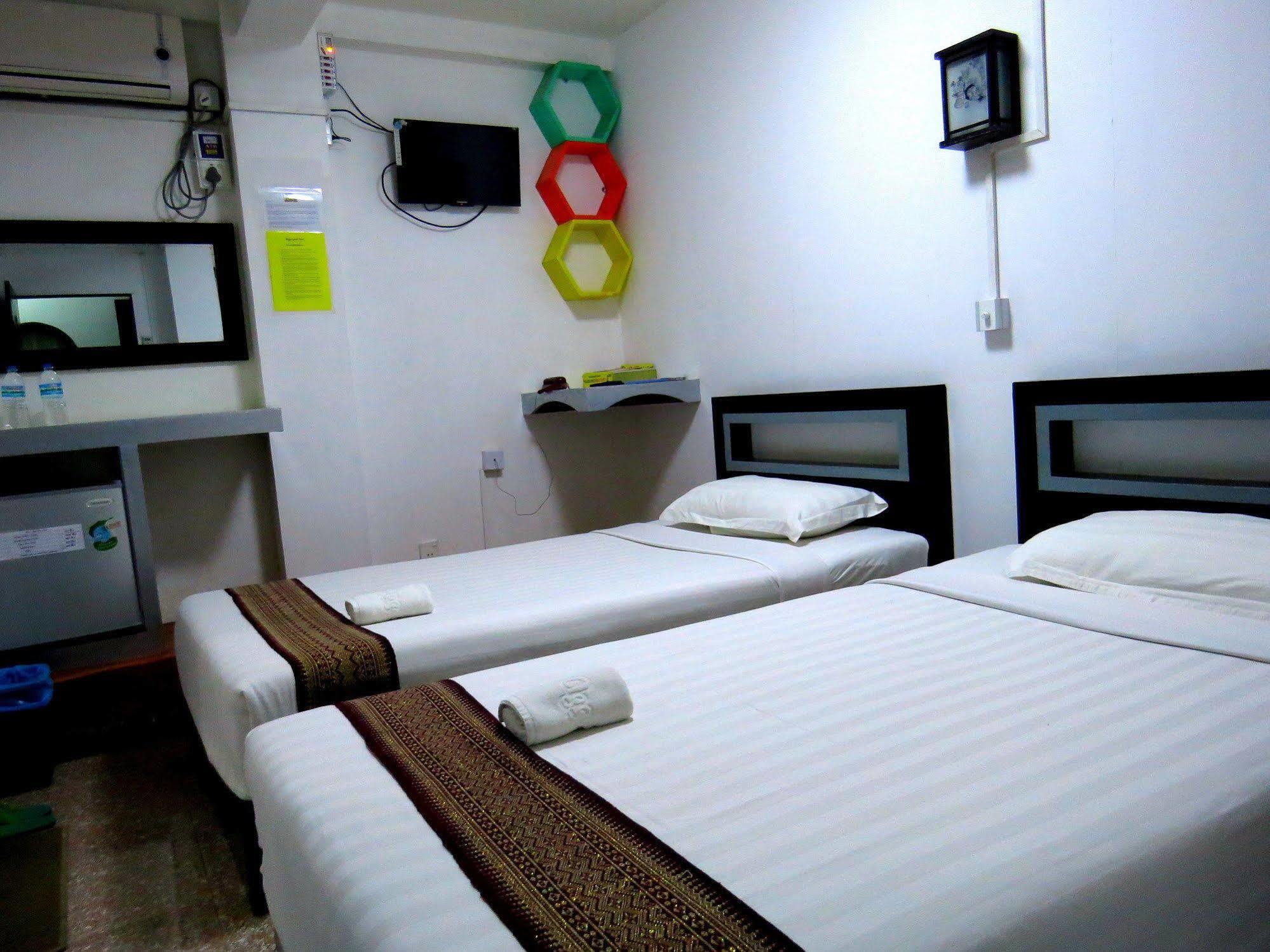 Agga Youth Hotel Rangum Exterior foto